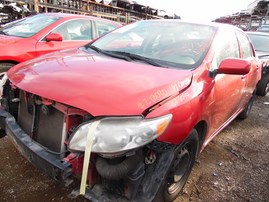 2010 TOYOTA COROLLA LE RED 1.8L AT Z18090